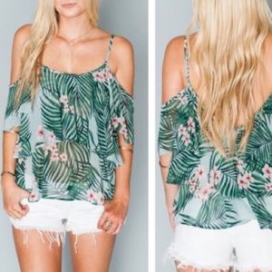 Show Me Your MuMu top